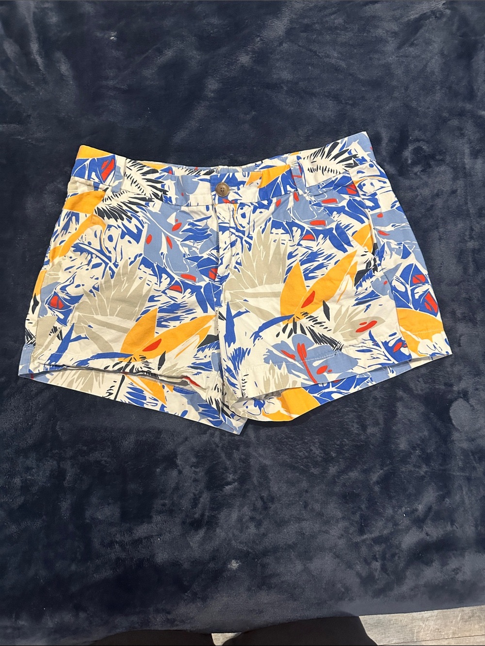 Khakis by GAP Sun-kissed Chino Shorts